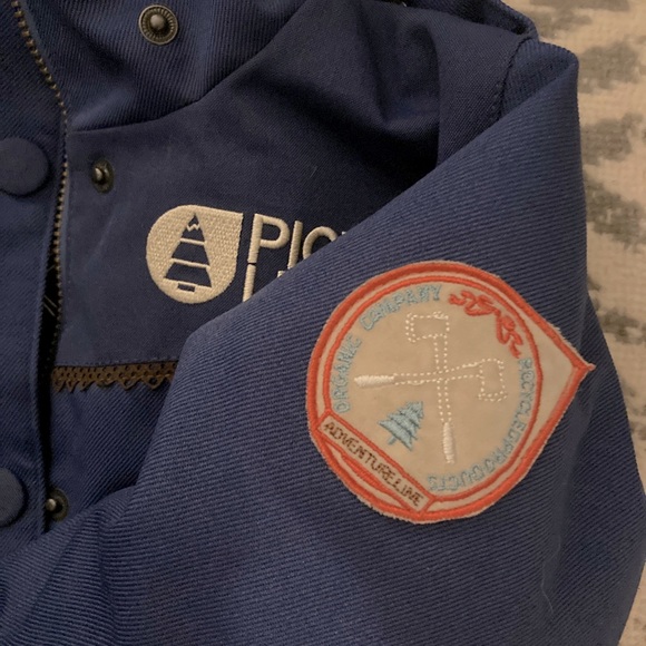 Picture brand Winter Coat w/faux fur - like new! - Picture 8 of 9